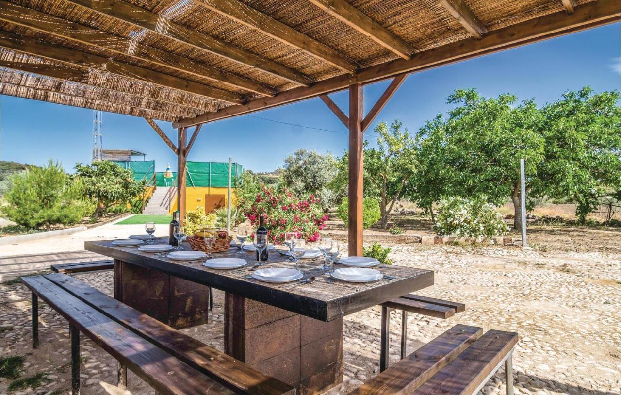 Six-bedroom Holiday In Сasa de vacaciones Villanueva del Rosario